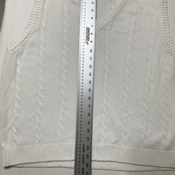 Wilson Men Sweater Vest S White Cable Knit Classic Sleeveless V-neck Classic - Picture 3 of 7